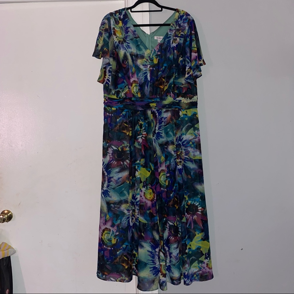 Roaman’s colorful dress